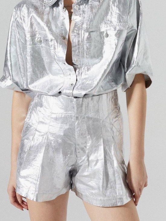 Lanhtropy Pants - NWT Lanhtropy Frida Silver Metallic Linen Shorts Large